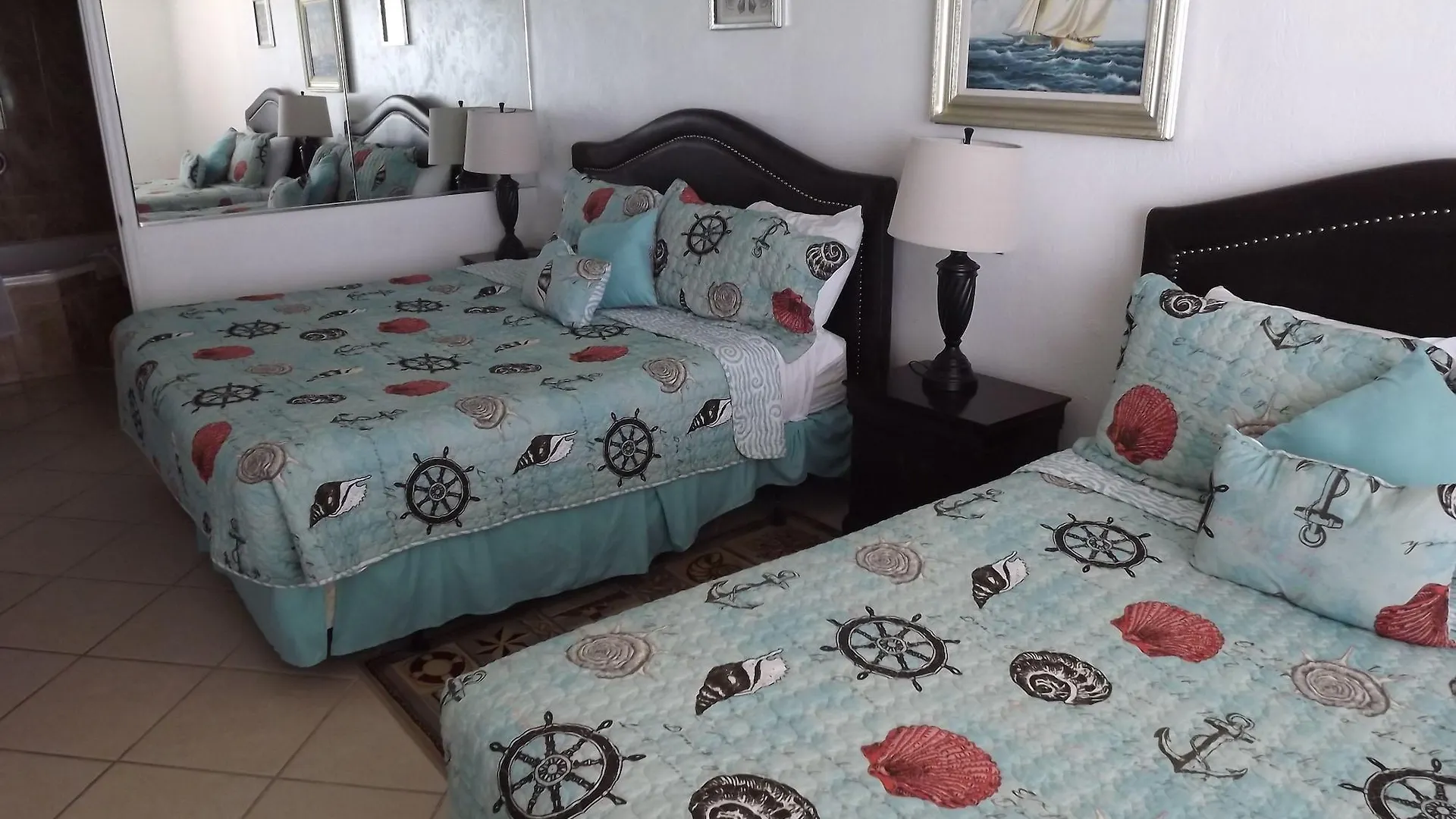 Fountain Beach Resort - Daytona Beach